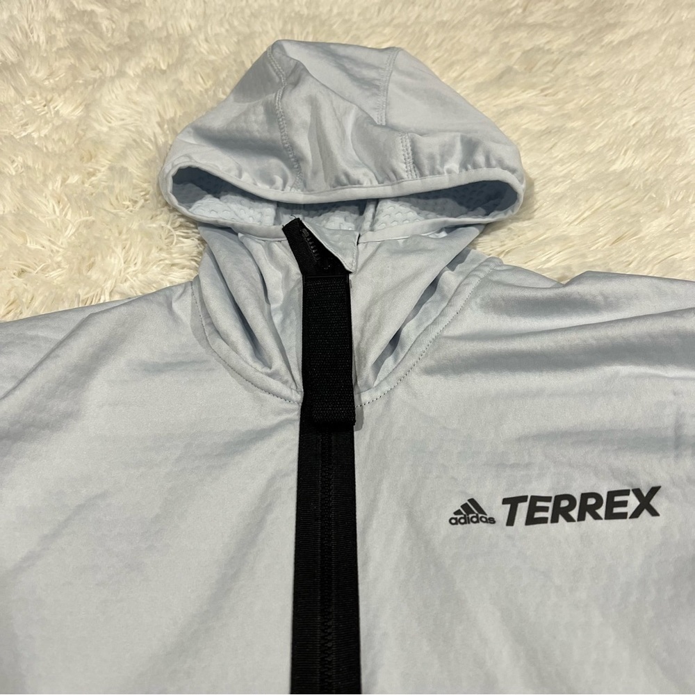 Adidas Terrex Tech Flooce Light Hooded Hiking Jacket Mens Small - Picture 4 of 14